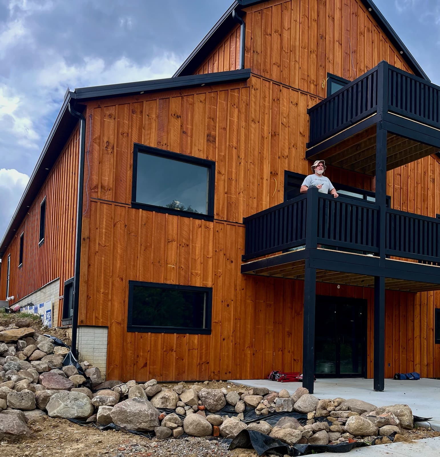 MEc3bfbdff696775ef66b27d4942fb082d